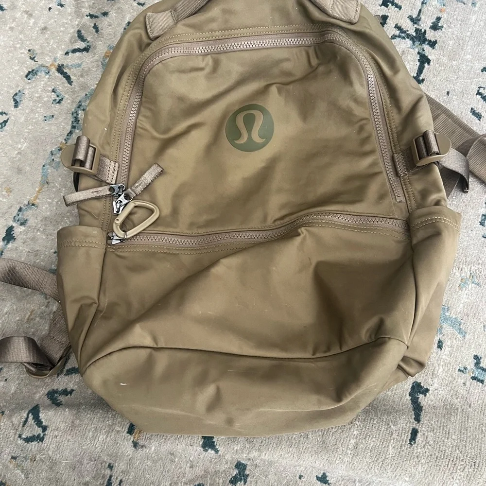 lululemon athletica Olive Backpack